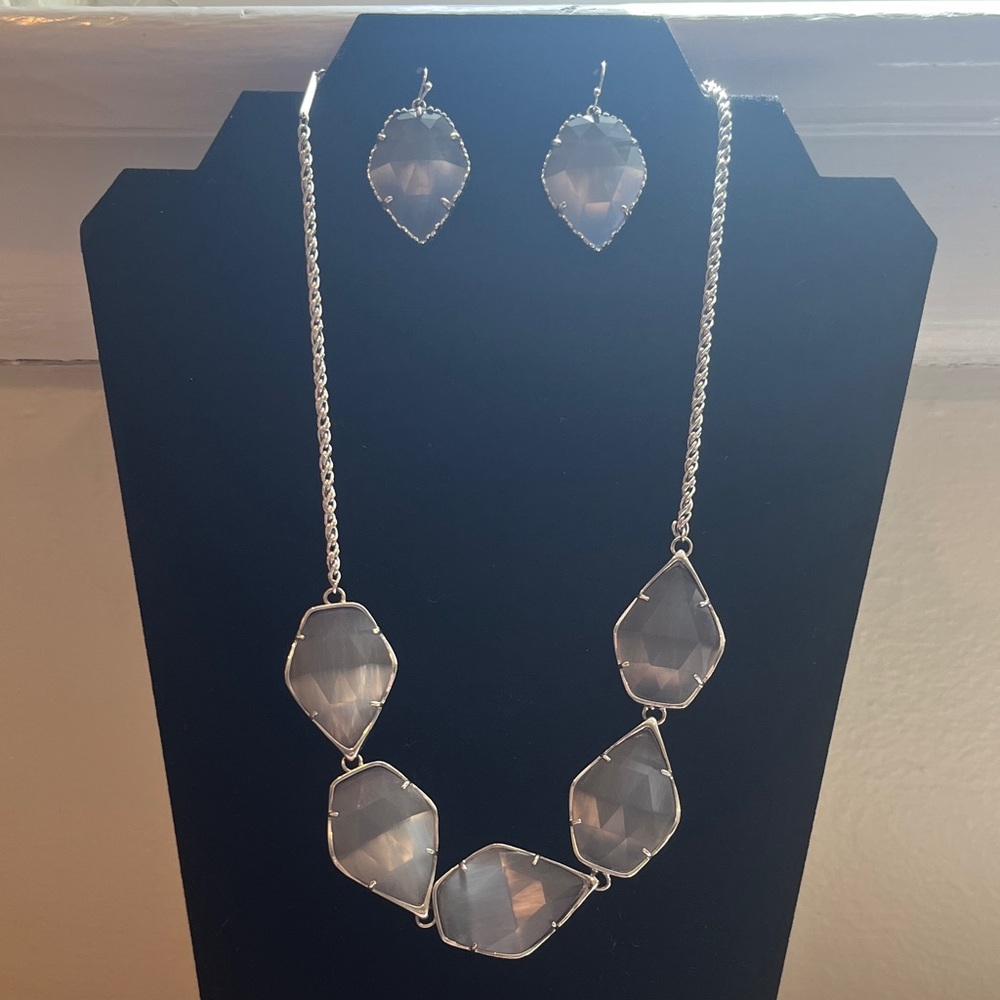 Kendra Scott Silver Necklace with Gray Stones